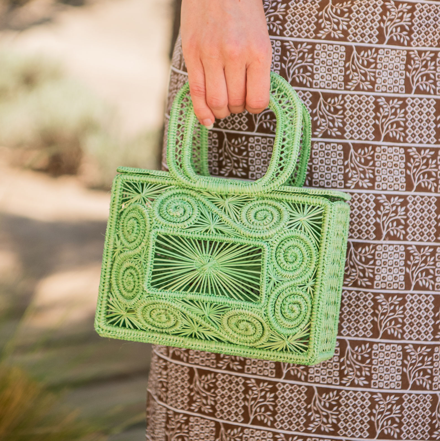 apaya mint cofre bag