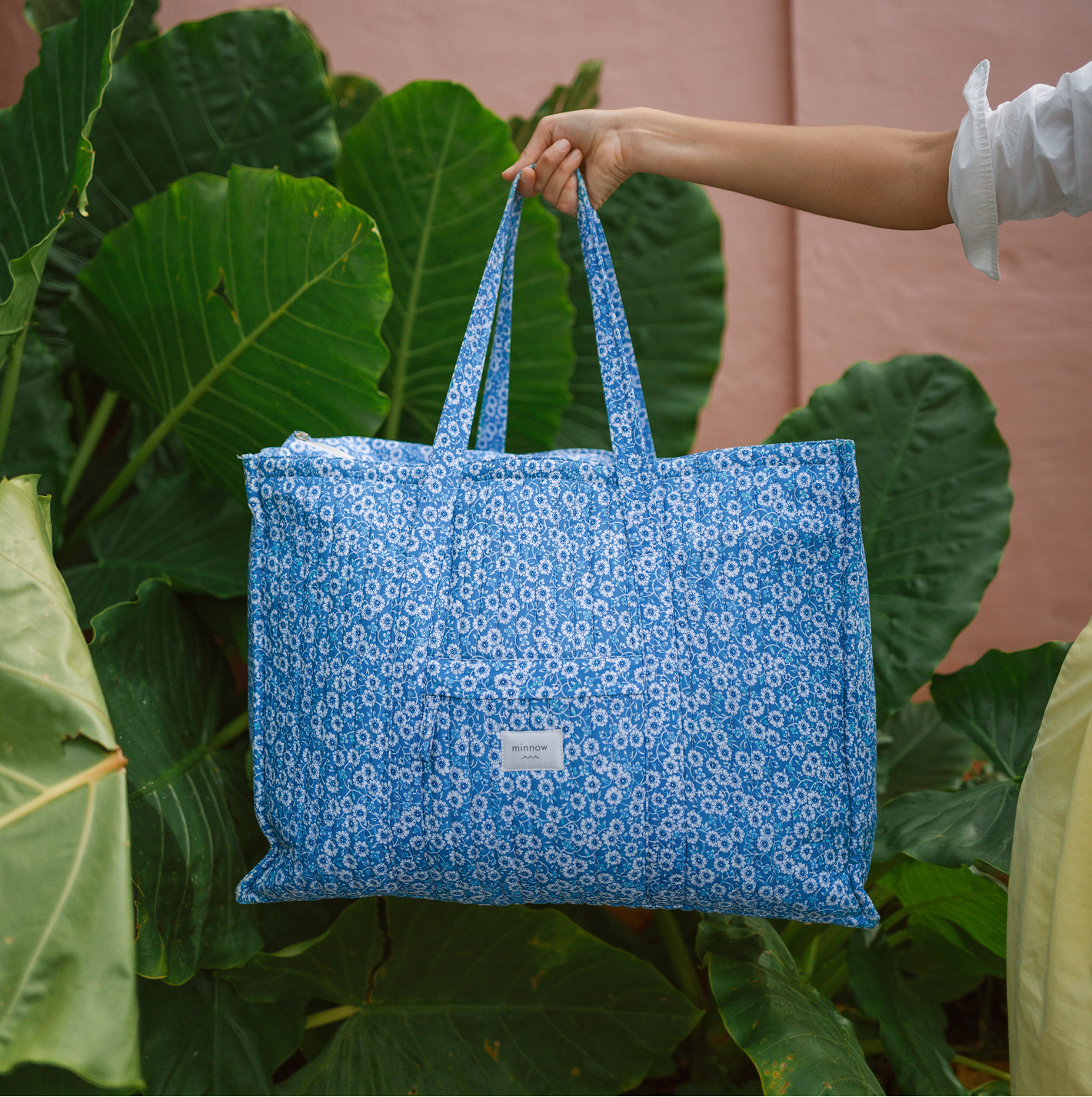 rosebay overnighter tote