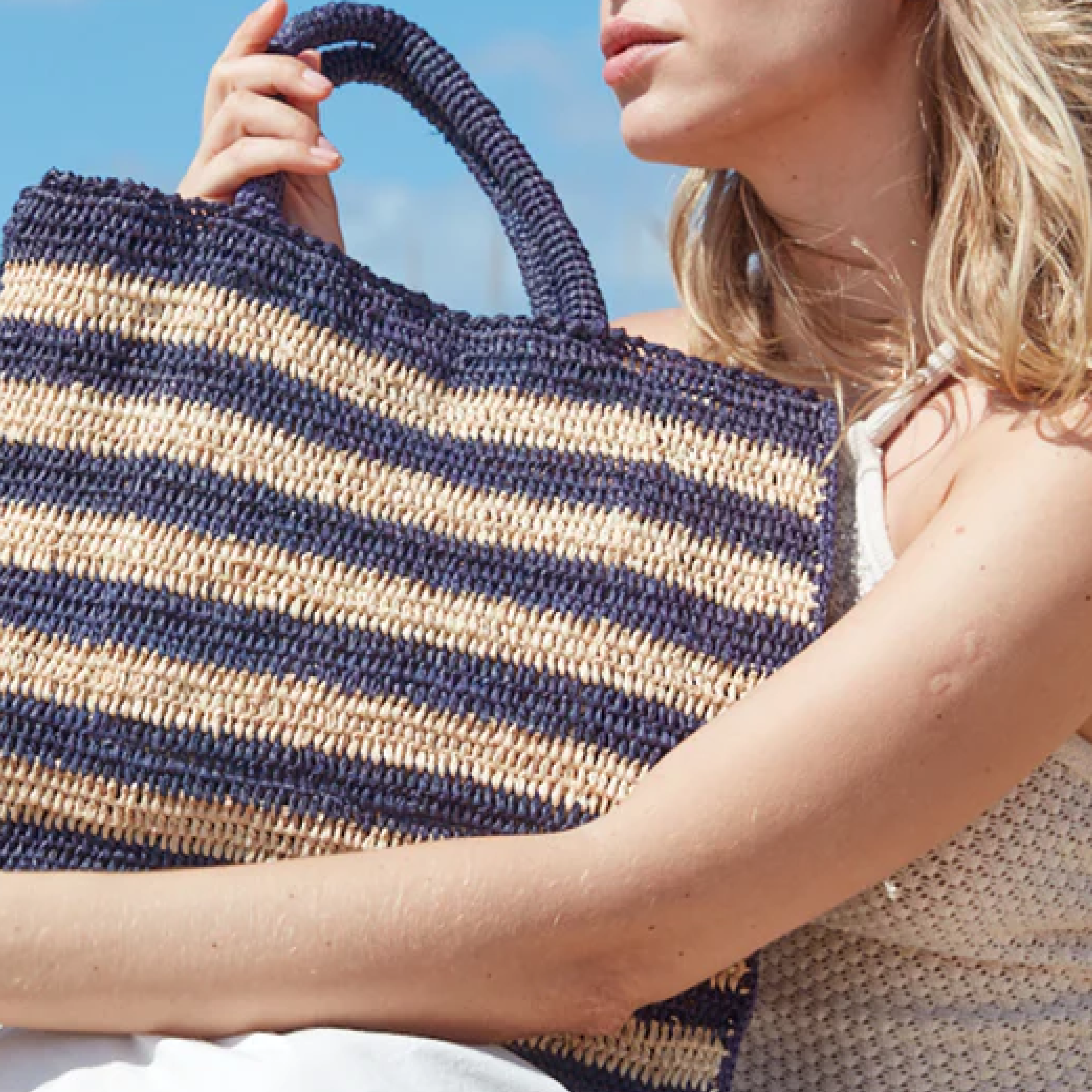 mar y sol navy callie tote