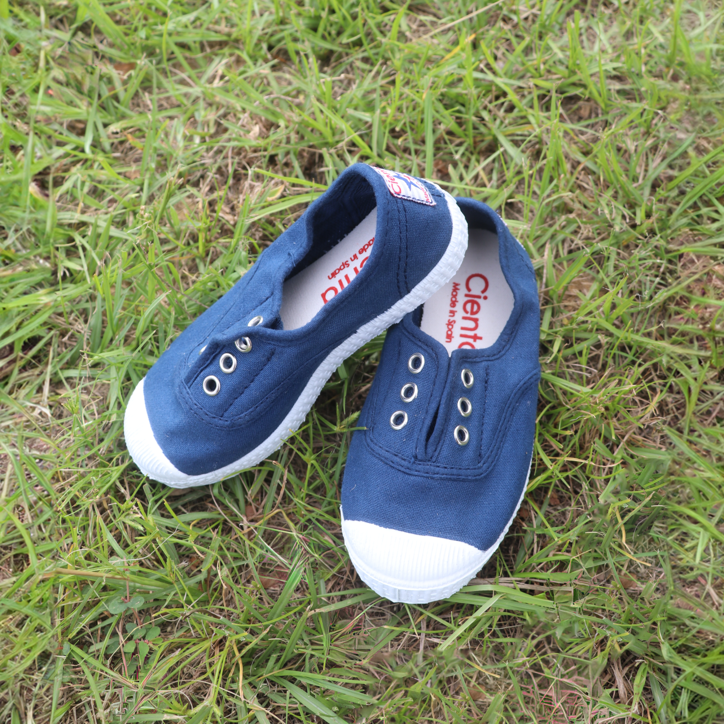 cienta navy blue slip on shoe